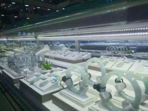 大悦百货水晶坊翡翠文化节震撼开启 珍藏翡翠，出厂直销，最低33元起